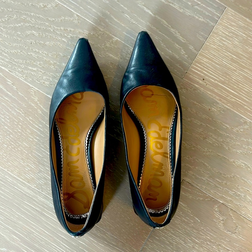 Sam Edelman Black Pointy Toe low heel flats, size 7